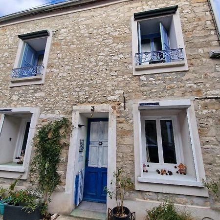 Chez Mamichou Apartment Moret sur Loing Bagian luar foto