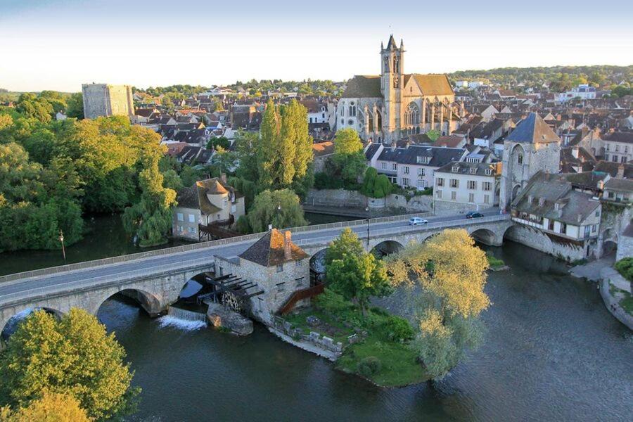 Chez Mamichou Apartment Moret sur Loing Bagian luar foto